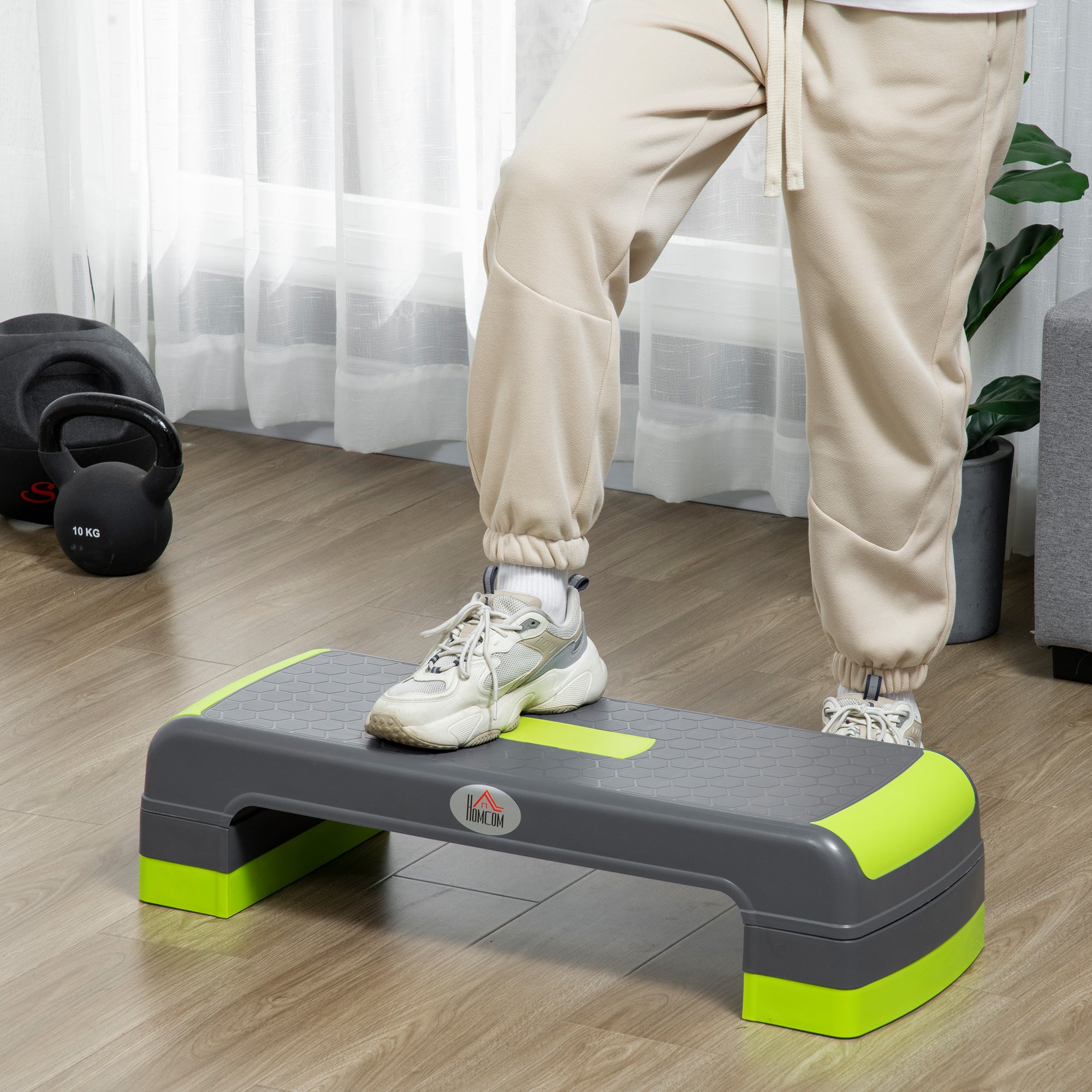 Aerobic Step with Adjustable Heights in Grey and Green by HOMCOM