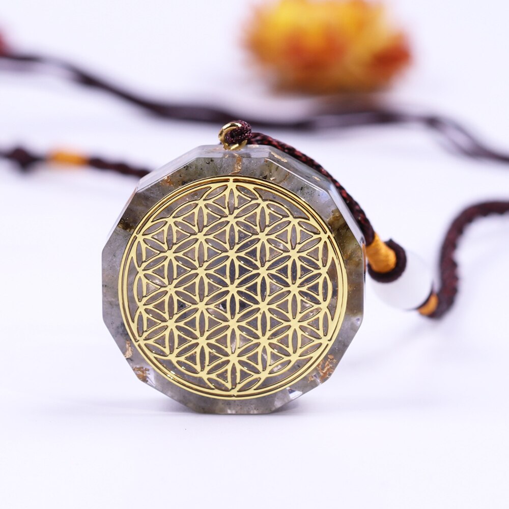 Orgone Pendant Energy Generator Chakra Healing Labradorite Orgonite Crystal Pendant Meditation Yoga Necklace
